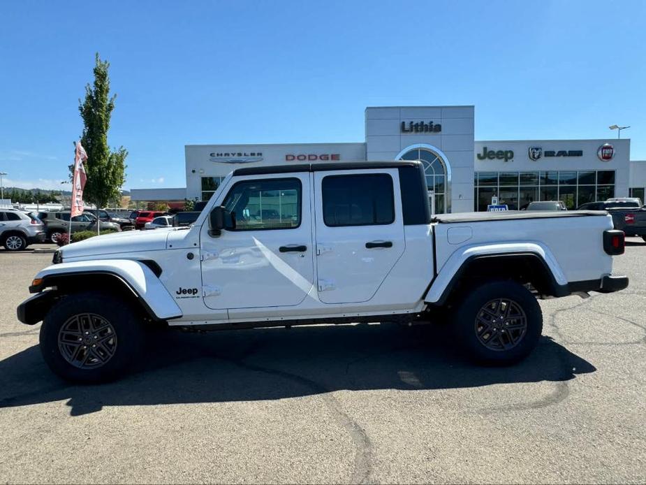 new 2024 Jeep Gladiator car, priced at $52,343