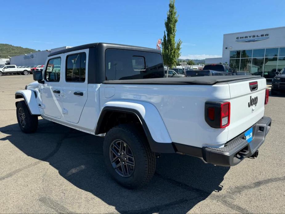 new 2024 Jeep Gladiator car, priced at $52,343