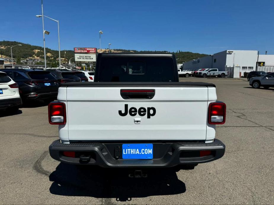 new 2024 Jeep Gladiator car, priced at $52,343