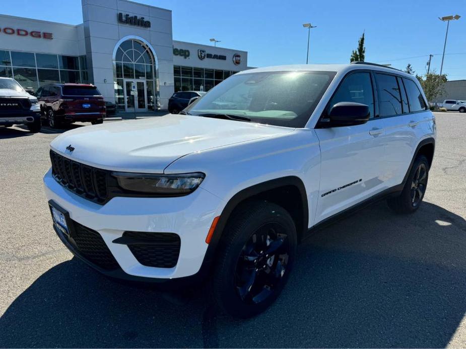 new 2024 Jeep Grand Cherokee L car, priced at $43,756