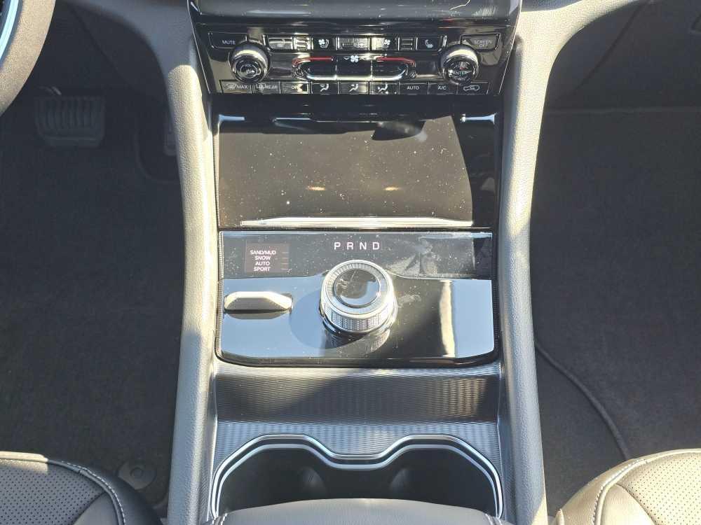 new 2025 Jeep Grand Cherokee car, priced at $51,995