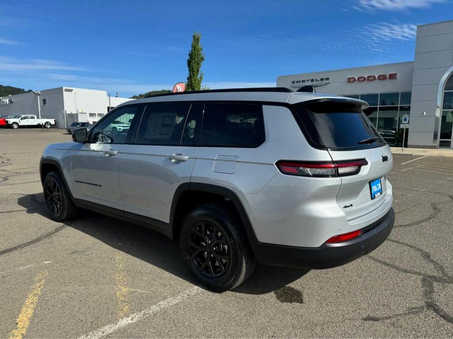 new 2024 Jeep Grand Cherokee L car, priced at $40,193