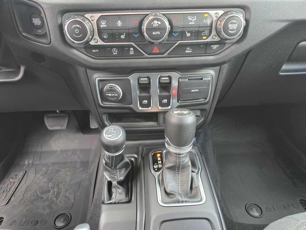 new 2025 Jeep Wrangler car, priced at $41,495
