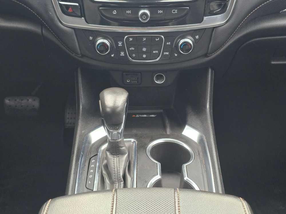 used 2021 Chevrolet Traverse car, priced at $33,995