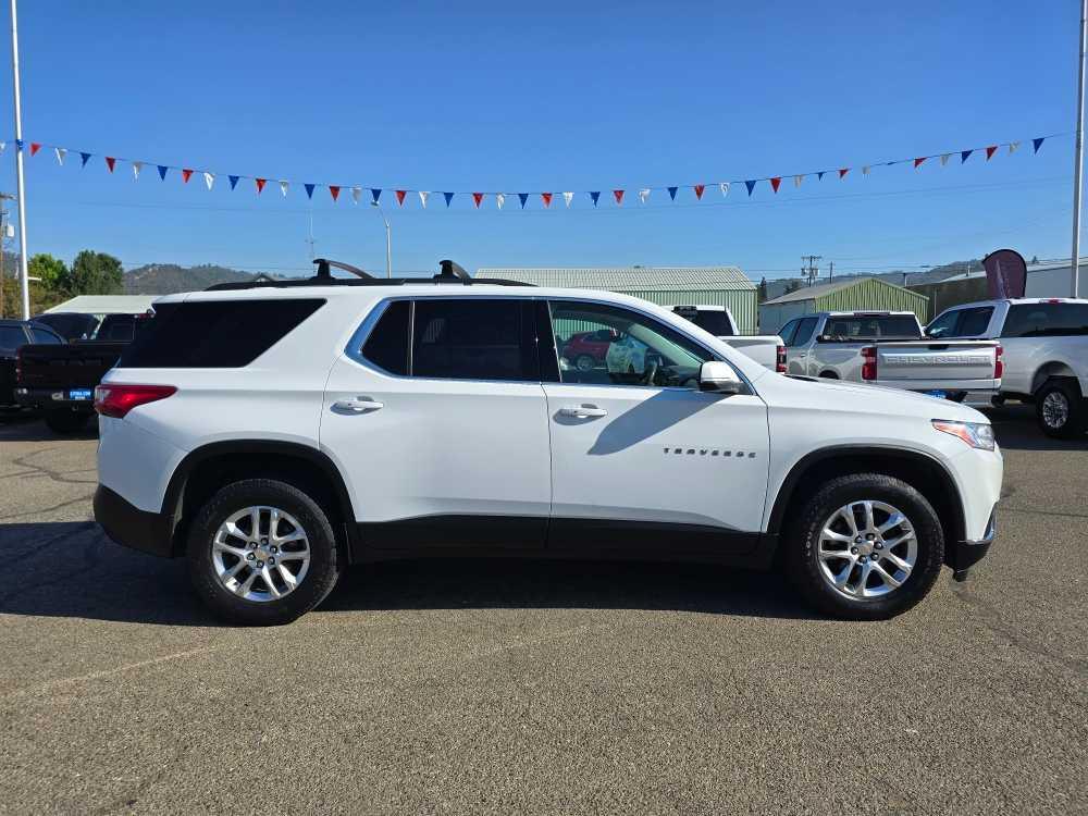 used 2021 Chevrolet Traverse car, priced at $20,995