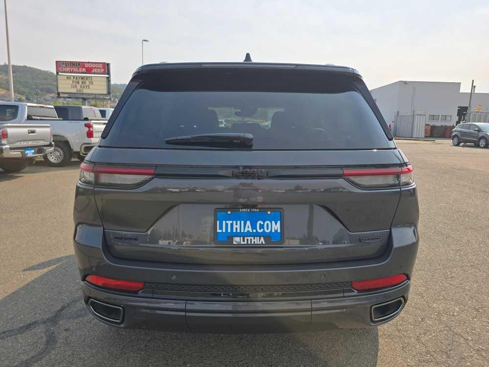 new 2025 Jeep Grand Cherokee car, priced at $58,995