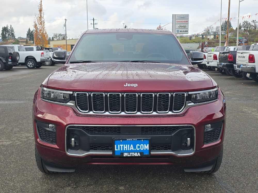 new 2025 Jeep Grand Cherokee car, priced at $56,995