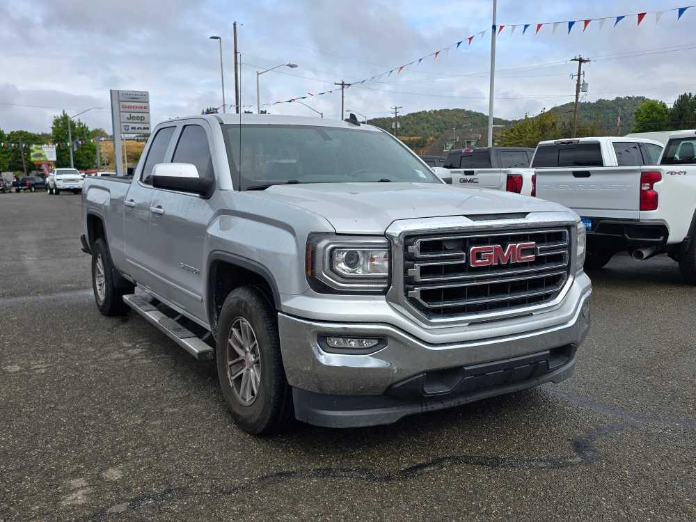 used 2017 GMC Sierra 1500 car, priced at $20,995