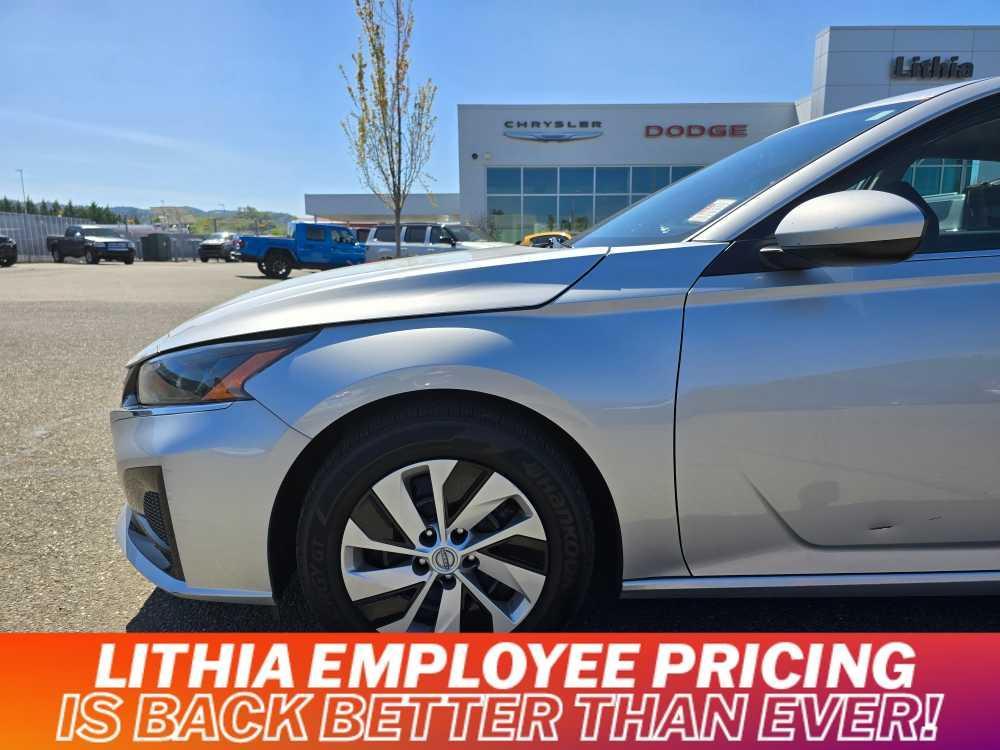 used 2023 Nissan Altima car, priced at $21,995