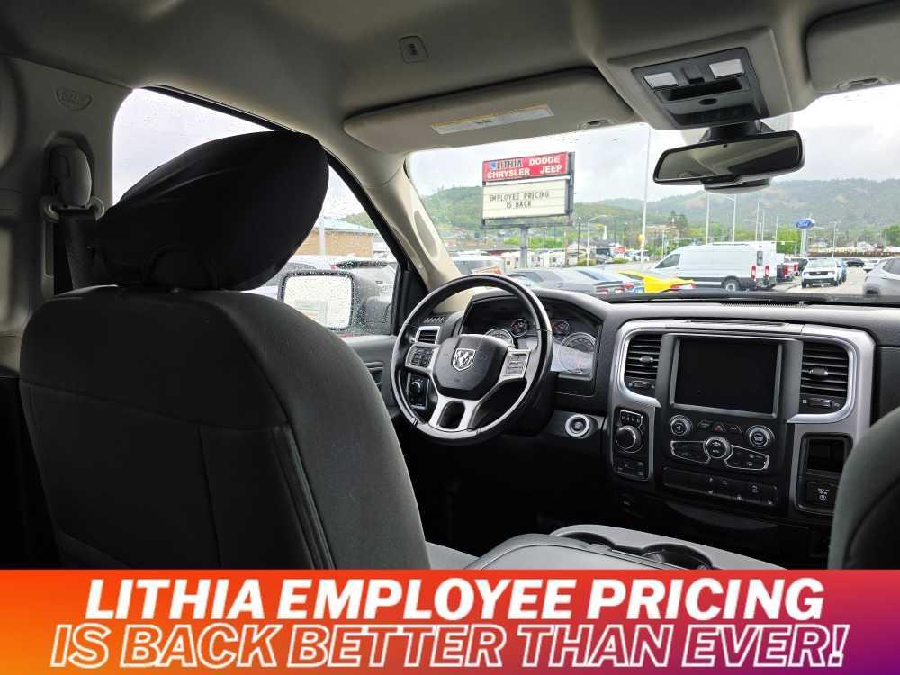 used 2022 Ram 1500 Classic car, priced at $35,495