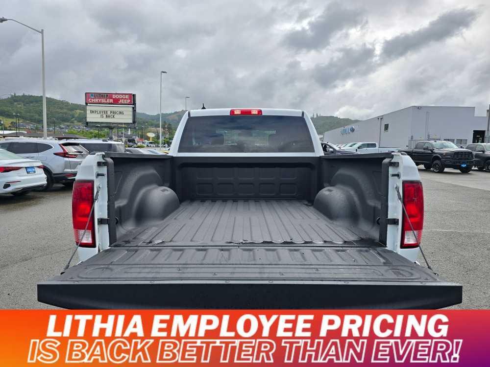 used 2022 Ram 1500 Classic car, priced at $35,495