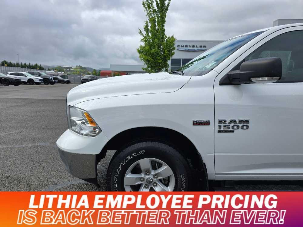 used 2022 Ram 1500 Classic car, priced at $35,495