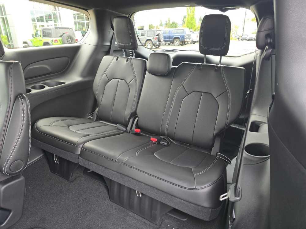 new 2026 Chrysler Pacifica car, priced at $44,995
