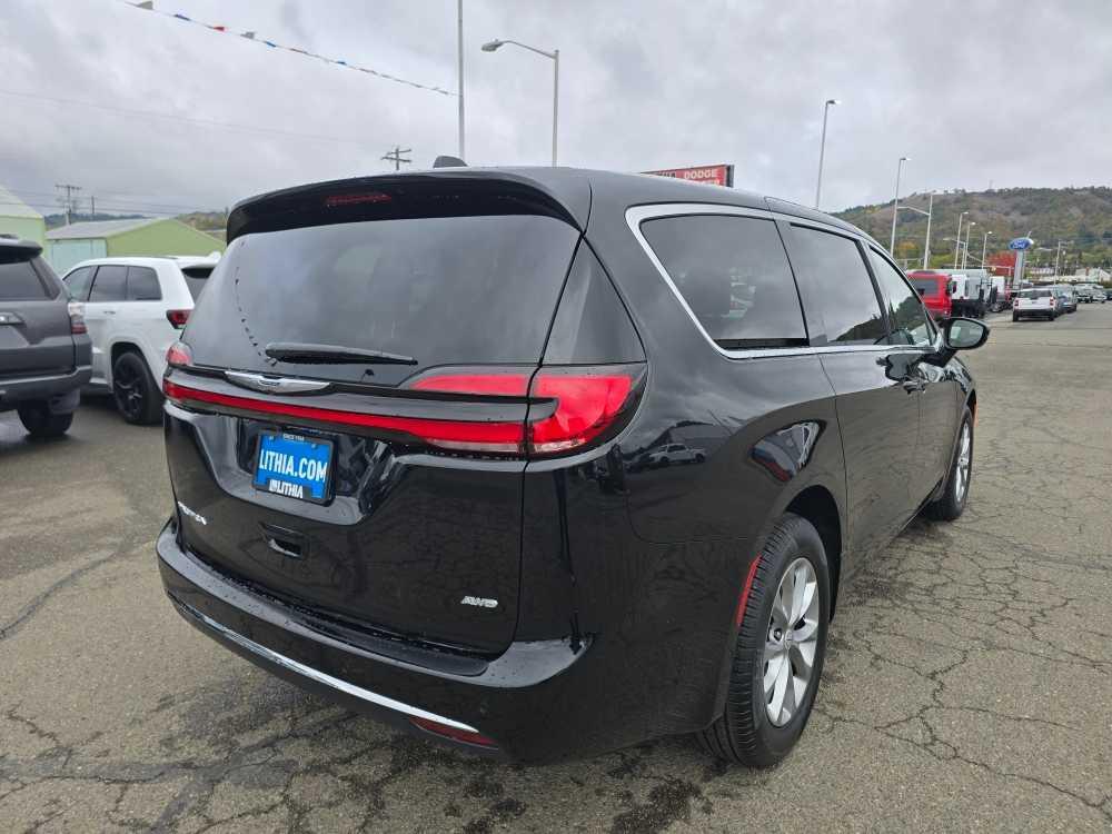 new 2026 Chrysler Pacifica car, priced at $44,995