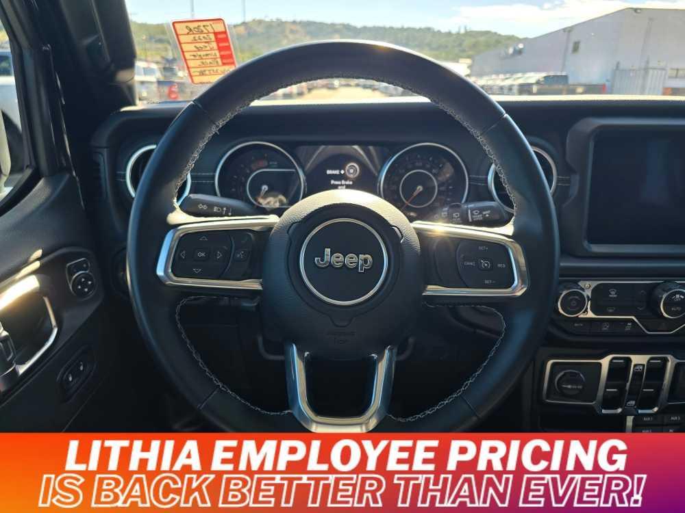 used 2022 Jeep Wrangler Unlimited car, priced at $41,995