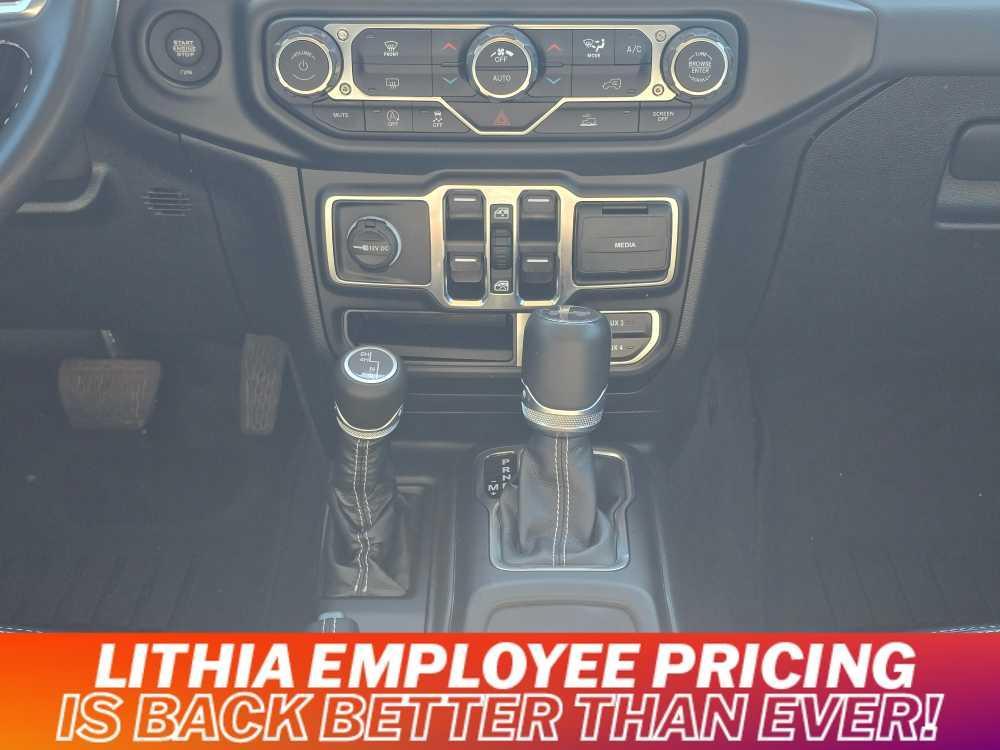 used 2022 Jeep Wrangler Unlimited car, priced at $41,995