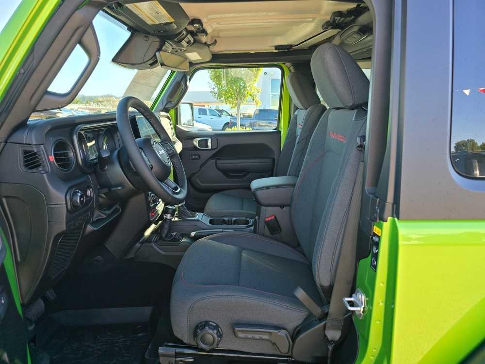 new 2025 Jeep Wrangler car, priced at $52,995
