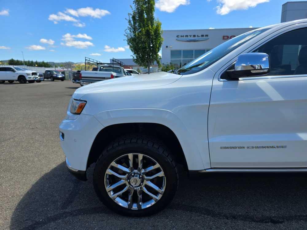 used 2014 Jeep Grand Cherokee car, priced at $11,995