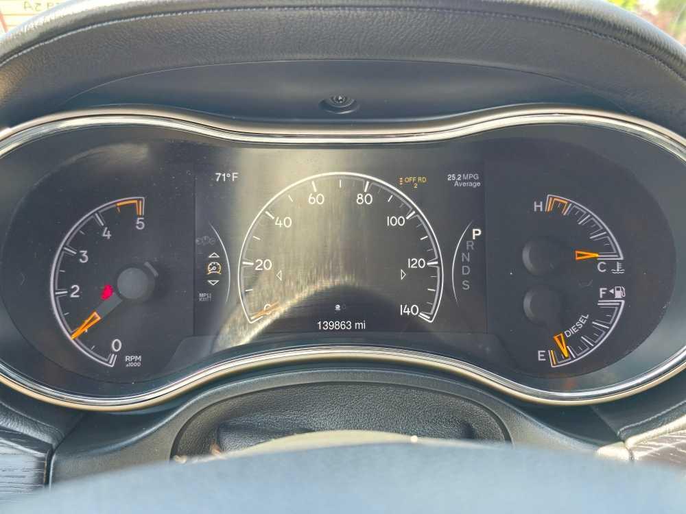 used 2014 Jeep Grand Cherokee car, priced at $11,995