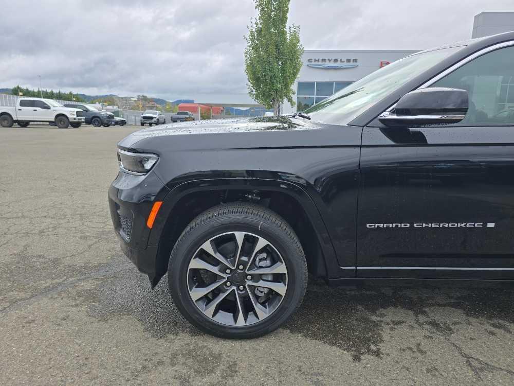 new 2025 Jeep Grand Cherokee L car, priced at $57,995