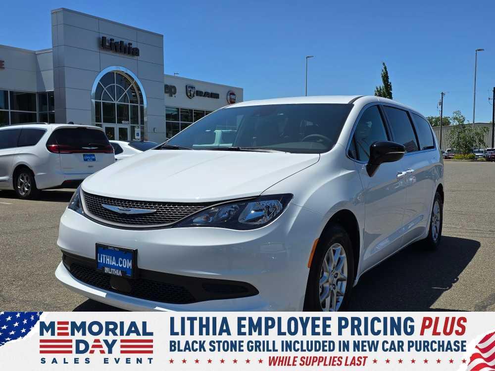 new 2025 Chrysler Voyager car, priced at $38,995