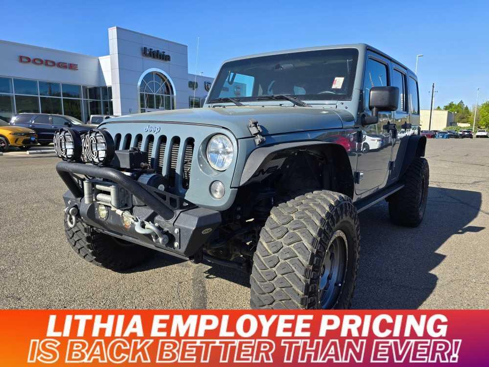 used 2015 Jeep Wrangler Unlimited car, priced at $17,995