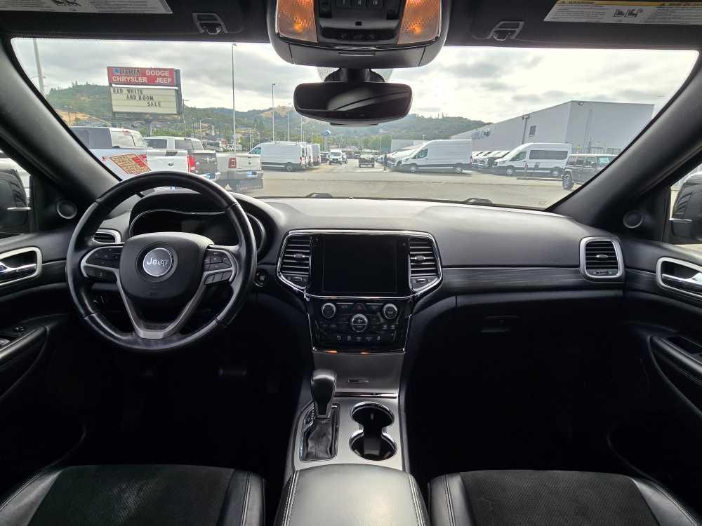 used 2020 Jeep Grand Cherokee car, priced at $24,995