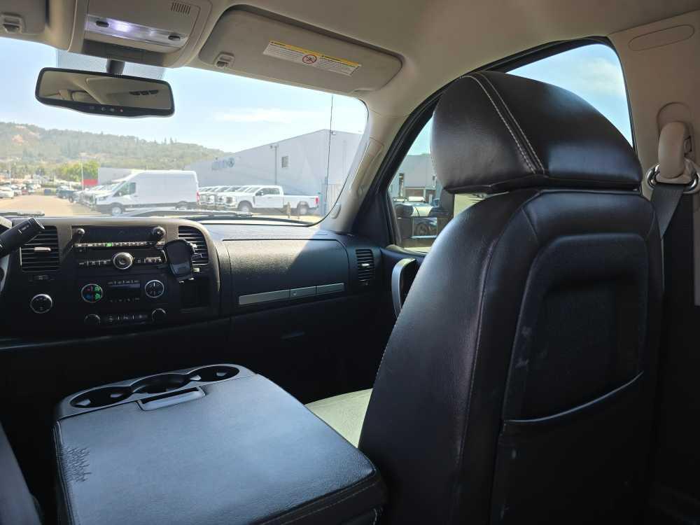 used 2011 Chevrolet Silverado 2500 car, priced at $14,995