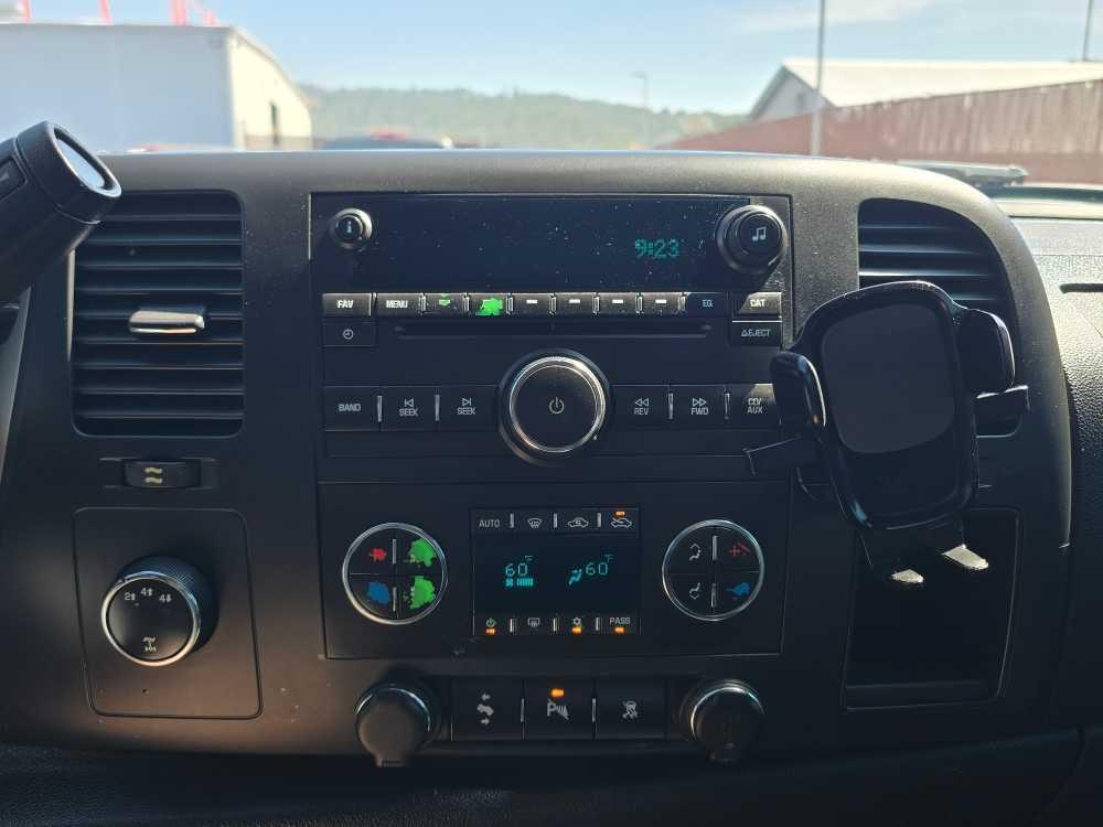 used 2011 Chevrolet Silverado 2500 car, priced at $14,995