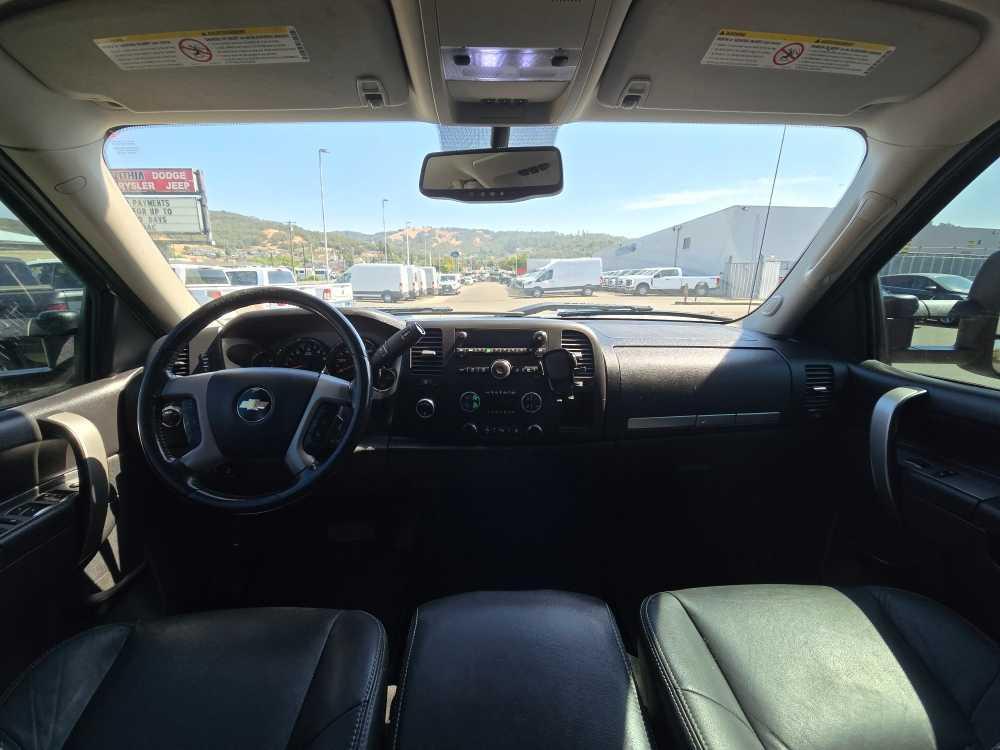 used 2011 Chevrolet Silverado 2500 car, priced at $14,995