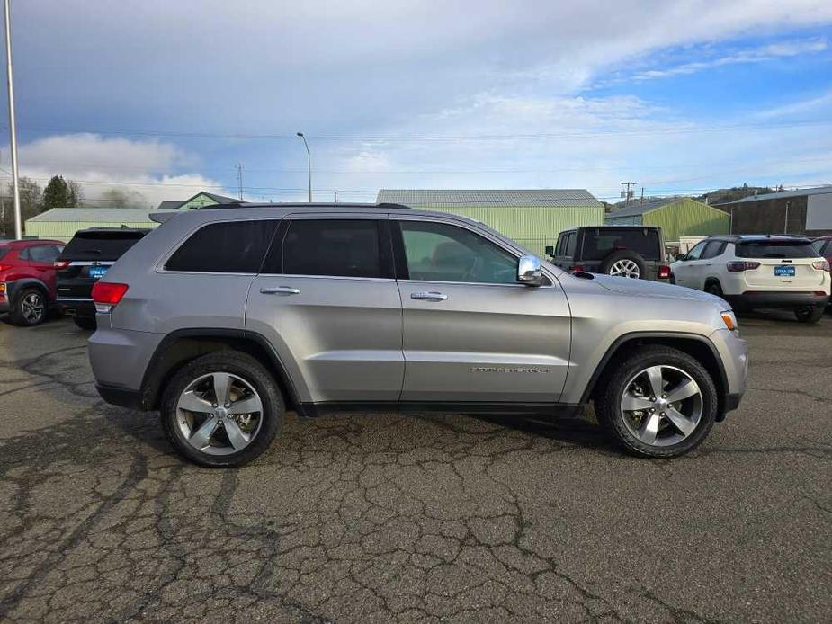 used 2015 Jeep Grand Cherokee car, priced at $16,995