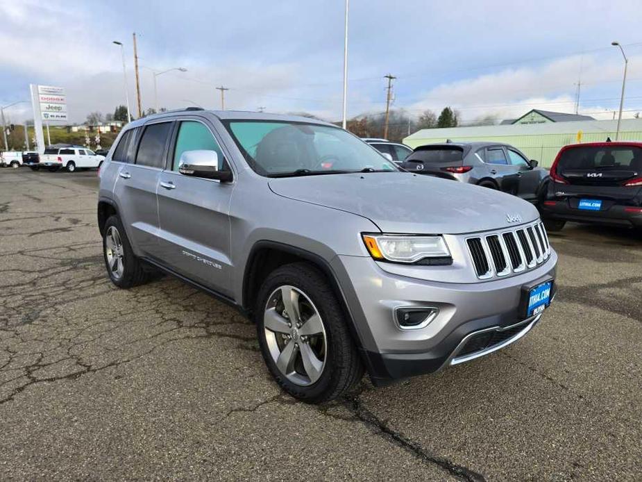 used 2015 Jeep Grand Cherokee car, priced at $16,995