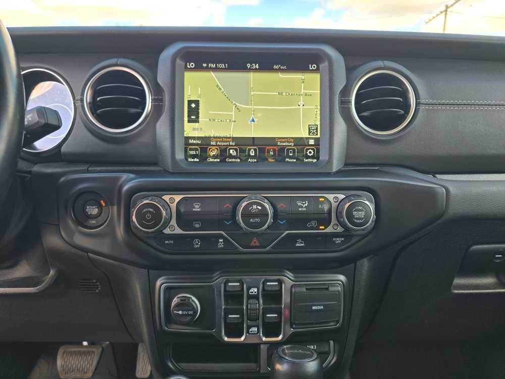 used 2021 Jeep Gladiator car, priced at $35,495