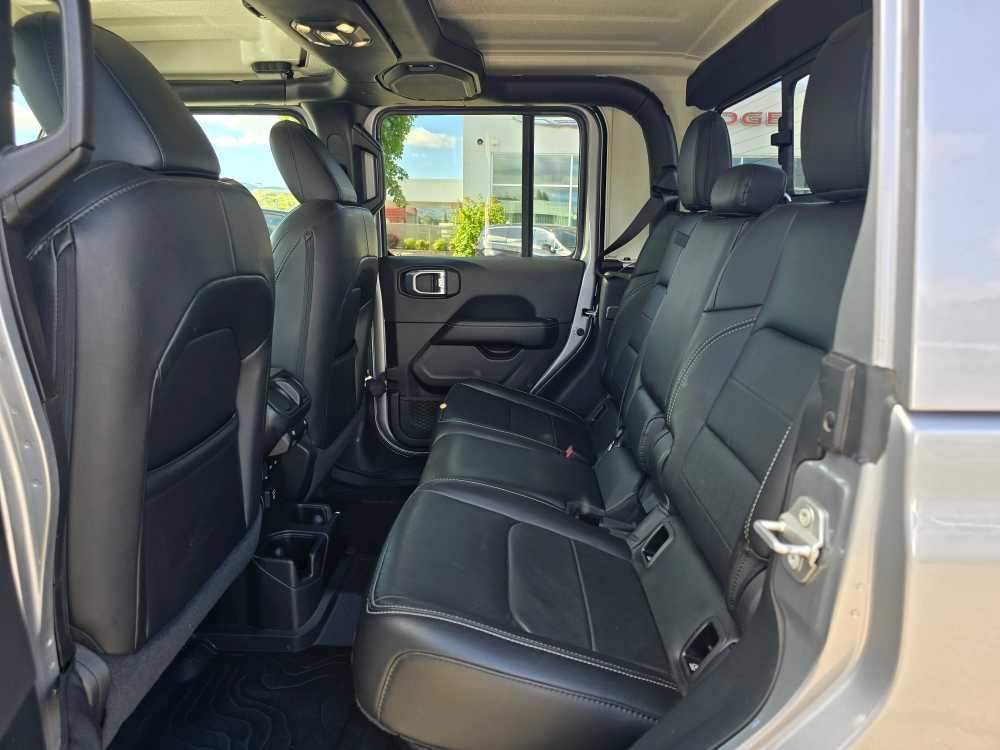 used 2021 Jeep Gladiator car, priced at $35,495