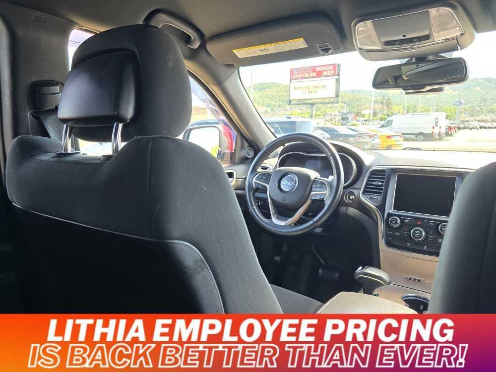 used 2015 Jeep Grand Cherokee car, priced at $15,295