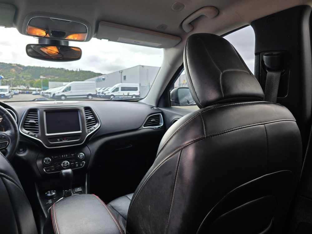 used 2019 Jeep Cherokee car, priced at $20,995