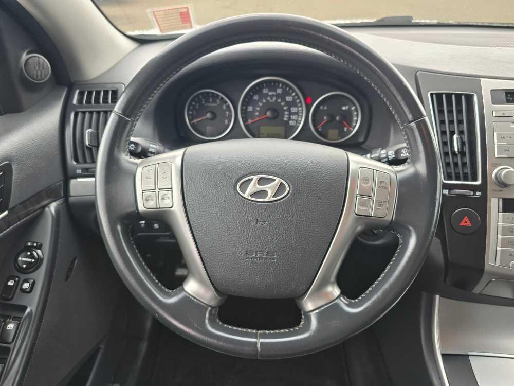used 2008 Hyundai Veracruz car, priced at $9,995