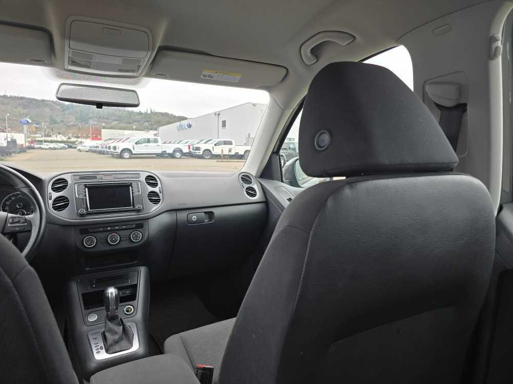 used 2017 Volkswagen Tiguan Limited car, priced at $11,495