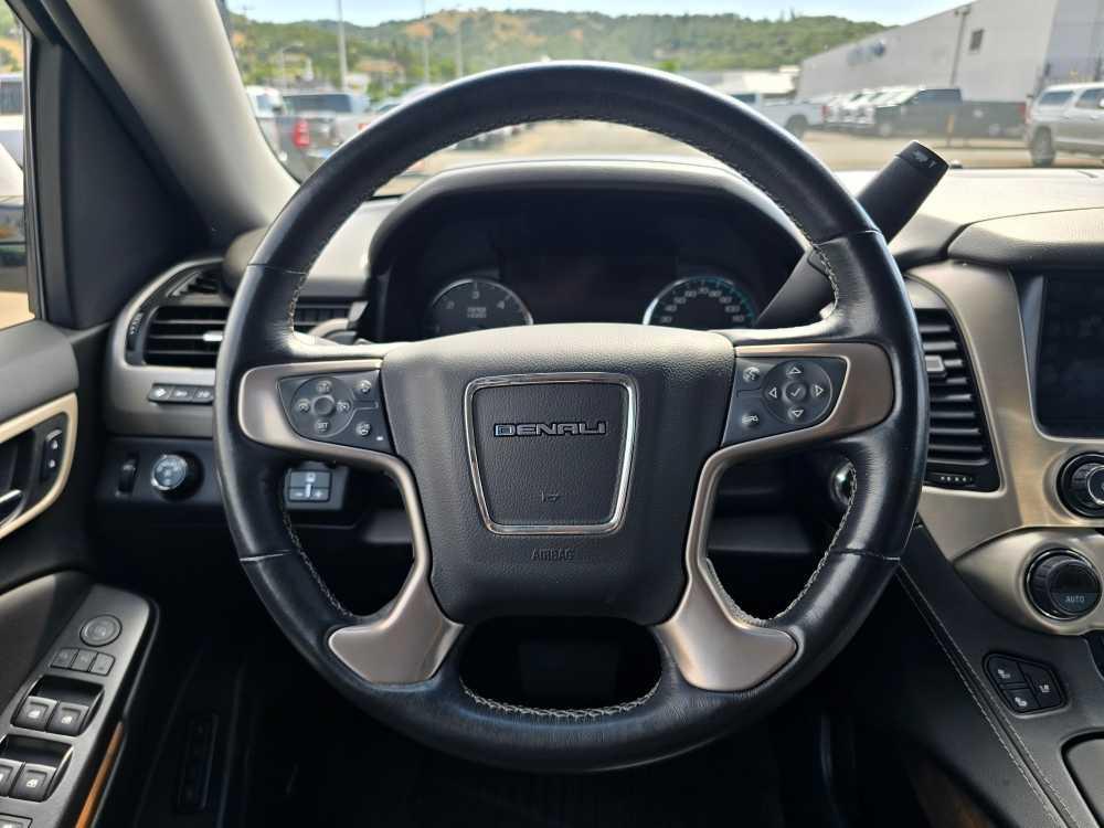 used 2019 GMC Yukon car, priced at $40,495