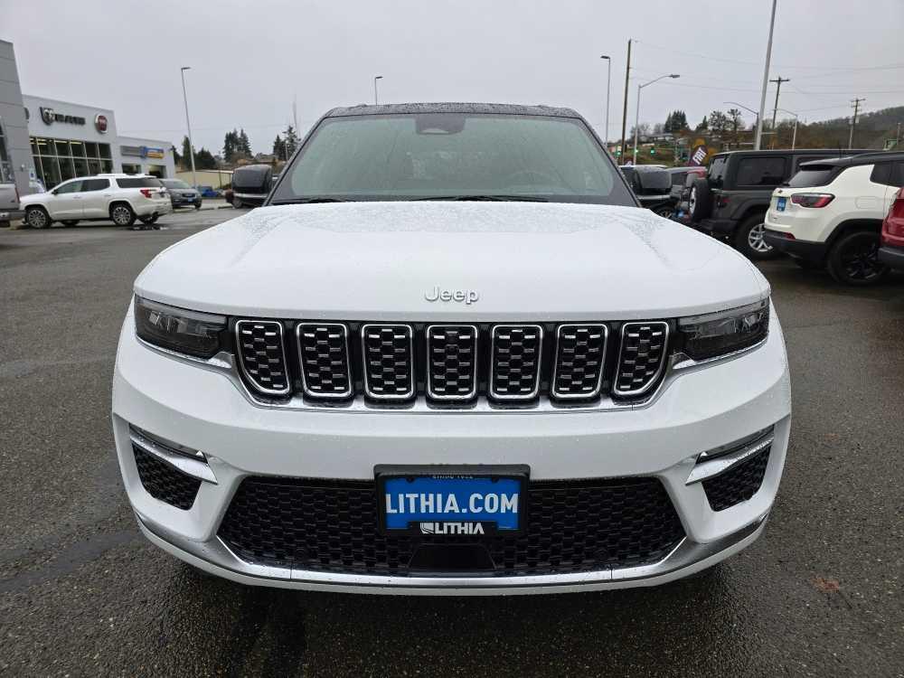 new 2025 Jeep Grand Cherokee car, priced at $60,495