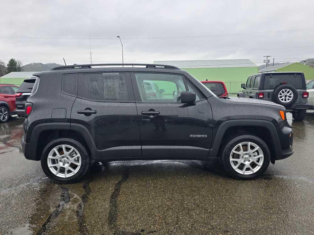 used 2022 Jeep Renegade car, priced at $18,995