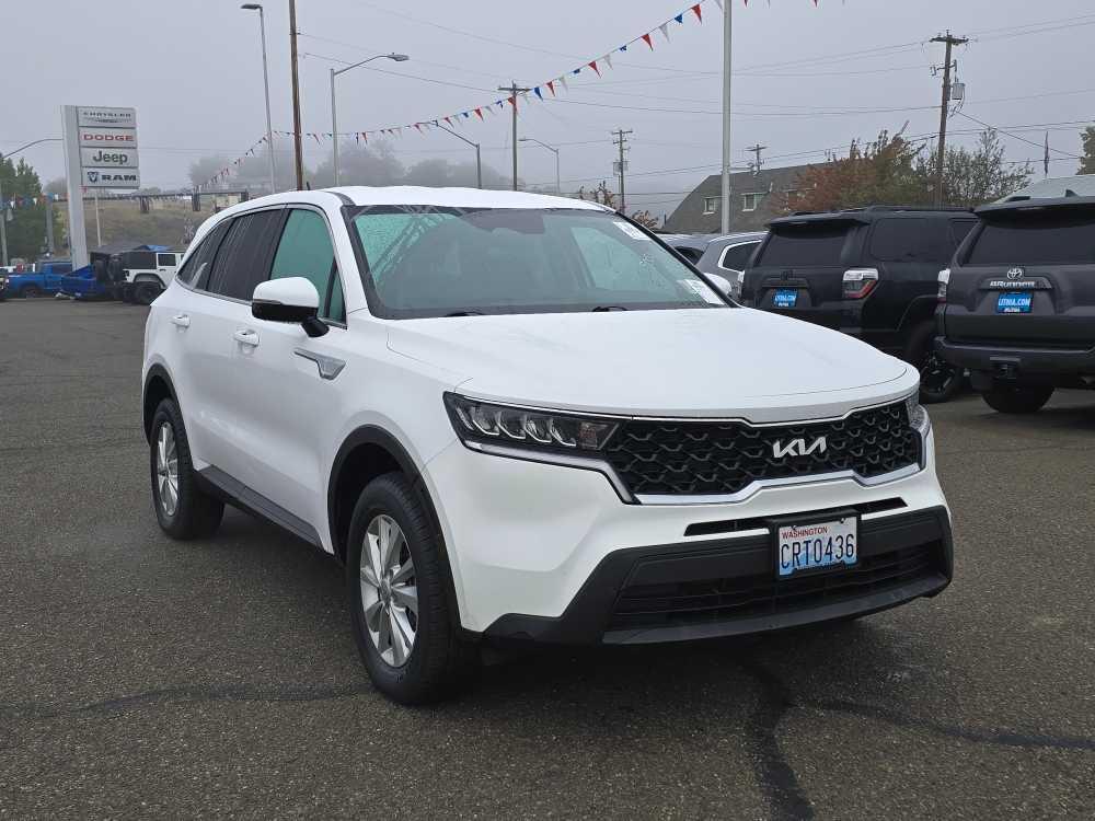 used 2023 Kia Sorento car, priced at $24,245