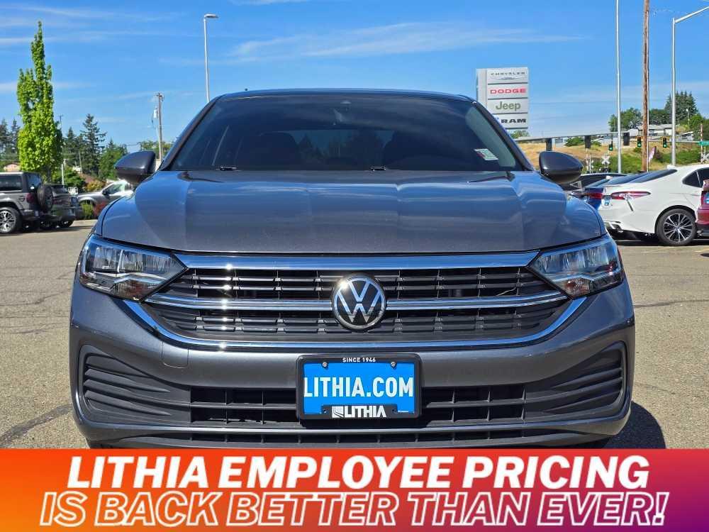 used 2022 Volkswagen Jetta car, priced at $21,495