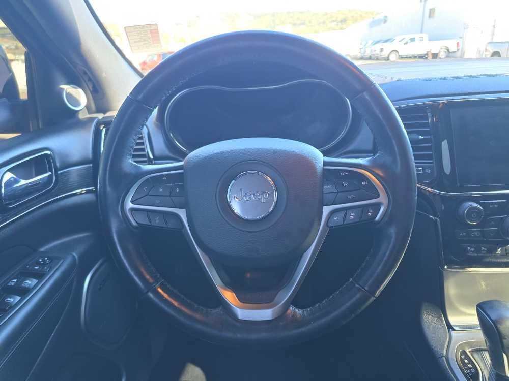 used 2020 Jeep Grand Cherokee car, priced at $25,245