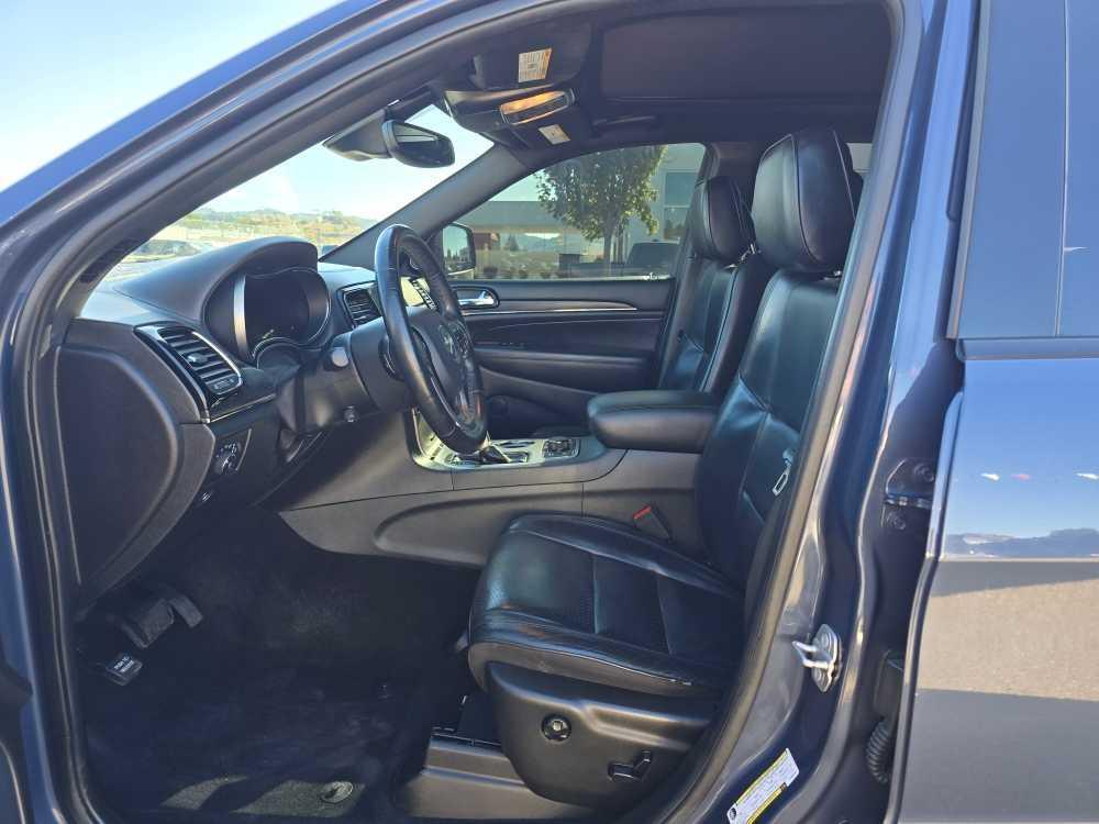used 2020 Jeep Grand Cherokee car, priced at $25,245