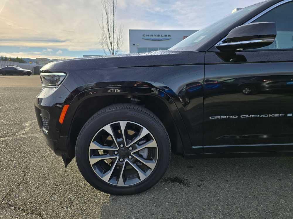 used 2024 Jeep Grand Cherokee L car, priced at $50,495