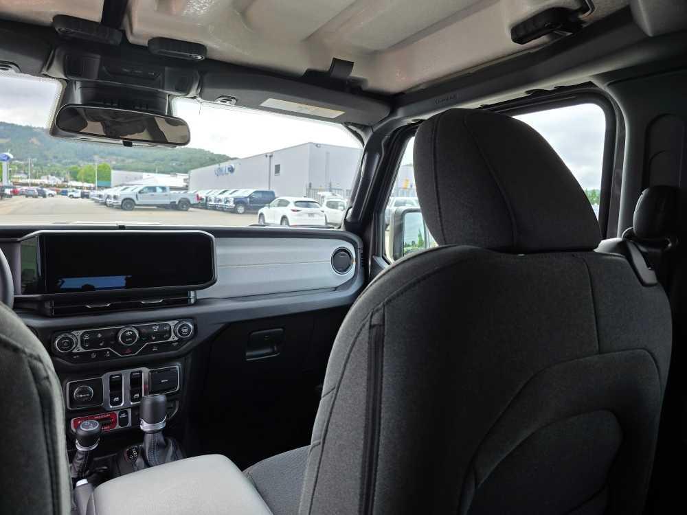 new 2025 Jeep Wrangler car, priced at $42,495