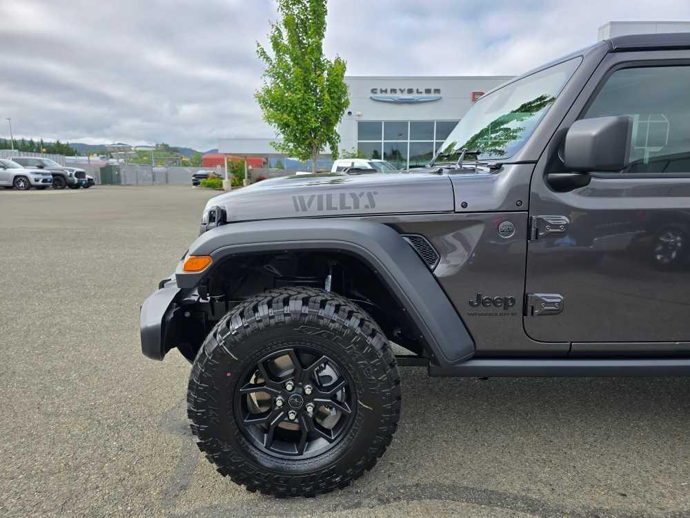 new 2025 Jeep Wrangler car, priced at $42,495