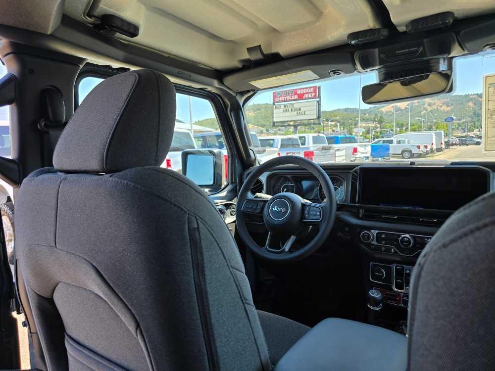 new 2025 Jeep Gladiator car, priced at $44,995