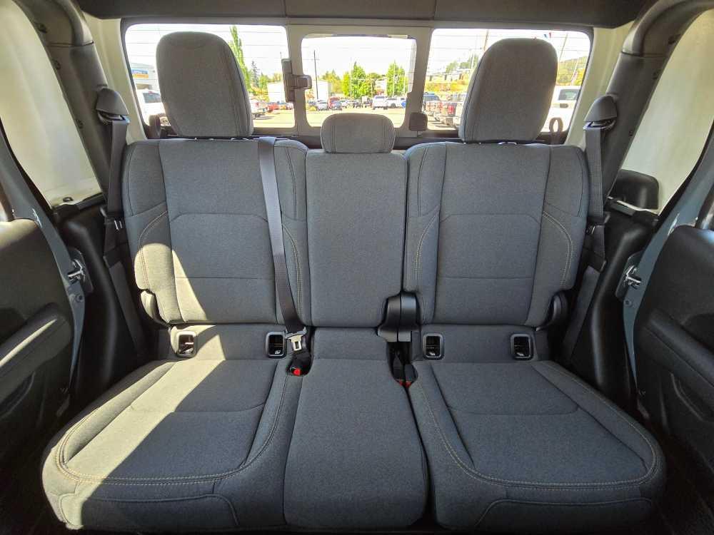 new 2025 Jeep Gladiator car, priced at $44,995